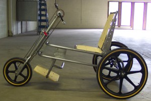 A DOTT-B adapted to composite bike wheels