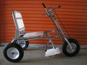 A production DOTT-CC with weatherproof LDPE plastic seats and optional downhill brake (retracted)
